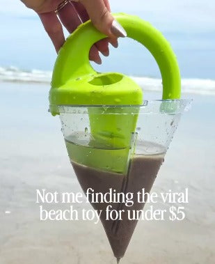 Durable Plastic Sand Scoop Holiday Beach Toy for Children