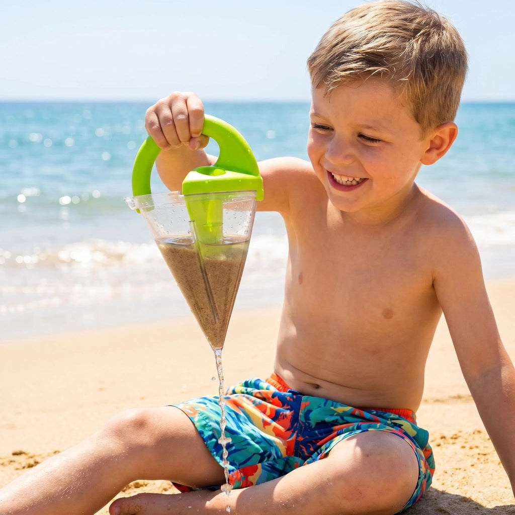 Durable Plastic Sand Scoop Holiday Beach Toy for Children